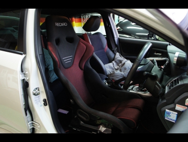 SUBARU�@WRX�@VAB�i2014�N�j�@�Ɂ@RECARO�i���J���j�@RS-G�@GK�@BK/RED�@�V�[�g�q�[�^�[�t���@����