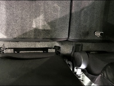 SUBARU�@�T���o�[�@S331B�i2016�N�j�@�Ɂ@RECARO�i���J���j�@SR-7F�@GK100�@BK/BK�@����