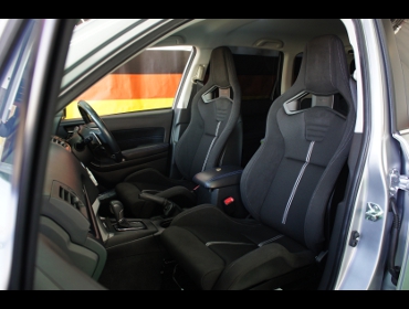 SUBARU�@�t�H���X�^�[�@SJ�@�Ɂ@RECARO�i���J���j�@�X�|�[�c�X�^�[�@GK100H�@BK�@�~���E�@����