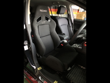SUBARU�@�����H�[�O�@VM4�i2019�N�j�@�Ɂ@RECARO�i���J���j�@SR-7�@GK100�@BK/BK�@����