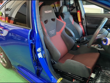 SUBARU�@WRX�@STI�@VAB�i2018�N�j�@�Ɂ@RECARO�i���J���j�@SR-6�@GK100S�@BK/RED�@����