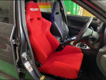 SUBARU�@�C���v���b�T�@GRB�@�Ɂ@RECARO�i���J���j�@SR-6�@KK100S�@RED�@����