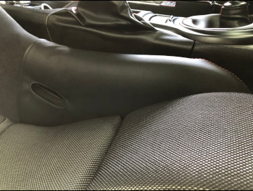 SUBARU�@BRZ�@ZC6(2014�N)�@�Ɂ@RECARO�i���J���j�@TS-G�@GK�@BK/SIL�@����