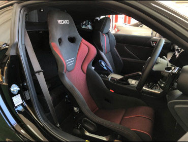 SUBARU�@BRZ�@ZD8�i2021�N�j�@�Ɂ@RECARO�i���J���j�@RS-G�@GK�@BK/RED�@�V�[�g�q�[�^�[�t���@����