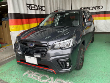 SUBARU�@�t�H���X�^�[�@SK9�i2019�N�j�@�Ɂ@RECARO�i���J���j�@SR-7�@GU100H�@BK�@�V�[�g�q�[�^�[�t���@����