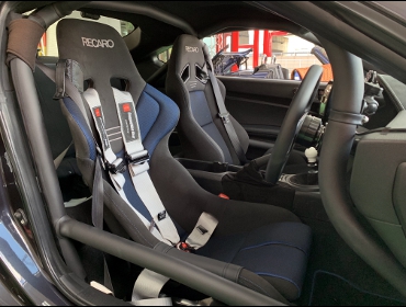SUBARU�@BRZ�@ZC6�i2013�N�j�@�Ɂ@RECARO�i���J���j�@TS-G�@GK�@BK/�u���[�@���@SR-7�@GK100�@BK/�u���[�@����