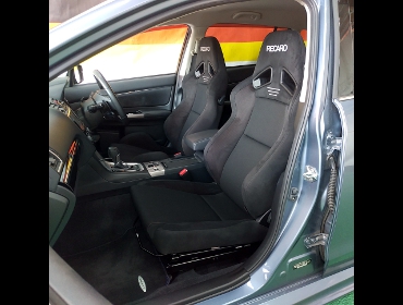 SUBARU�@�����H�[�O�@VM4�i2015�N�j�@�Ɂ@RECARO�i���J���j�@SR-7�@GU100�@BK�@���@SR-7F�@GU100�@BK�@����