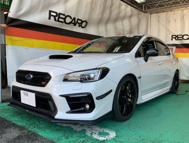 SUBARU�@WRX�@STI�@VAB�i2018�N�j�@�Ɂ@RECARO�i���J���j�@RS-G GK�@BK/RED�@�V�[�g�q�[�^�[�t���@����