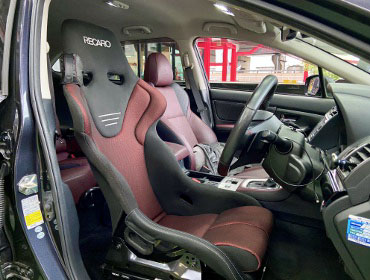 SUBARU�@�����H�[�O�@VMG�i2017�N�j�@�Ɂ@RECARO�i���J���j�@RS-G�@GK�@BK/RED�@�V�[�g�q�[�^�[�t���@����