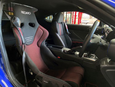 SUBARU�@ZD8�@�Ɂ@RECARO�i���J���j�@TS-G�@GK�@BK/RED�@�V�[�g�q�[�^�[�t���@����