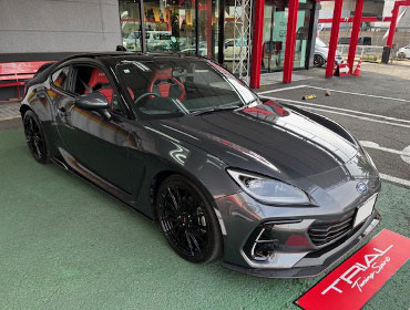 SUBARU�@ZD8�i2024�N�j�@�Ɂ@RECARO�i���J���j�@SR-S�@UT100H�@RED�@�V�[�g�q�[�^�[�t���@���@SR-C�@UT100H�@RED�@�V�[�g�q�[�^�[�t���@����