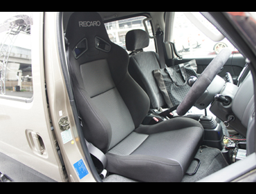 RECARO�@SR-7F SK100