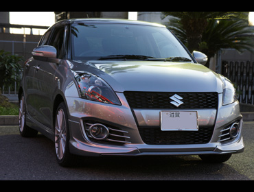 SUZUKI�@�X�C�t�g�@ZC32S