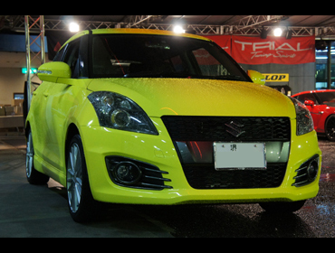 SUZUKI�@�X�C�t�g�@ZC32S