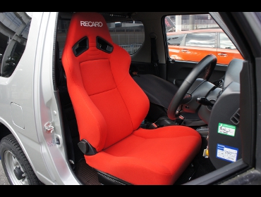 RECARO�i���J���V�[�g�j�@SUZUKI�@�W���j�[�@JB23W��RECARO�i���J���j�@SR-7F KK100�@RED�@����
