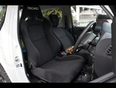 RECARO�i���J���V�[�g�j�@SUZUKI�@�W���j�[�@JB23W��RECARO�i���J���j�@SR-7F KK100 BK�@����