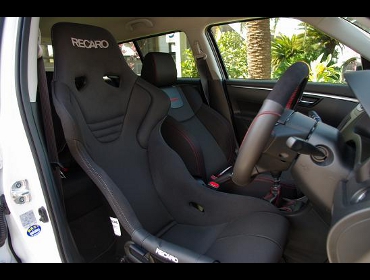 RECARO�i���J���V�[�g�j�@SUZUKI�@�X�C�t�g�@ZC32S��RECARO�i���J���j�@RS-G SK2�@BK�@����