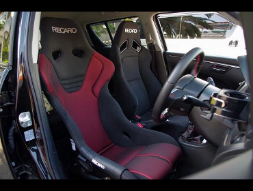 RECARO�i���J���V�[�g�j�@SUZUKI�@�X�C�t�g�X�|�[�c�@ZC32S��RECARO�i���J���j�@RS-G SK2 RED�@���@SR-7F SK100�@BK�@������