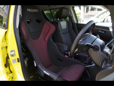 RECARO�i���J���V�[�g�j�@SUZUKI�@�X�C�t�g�X�|�[�c�@ZC32S��RECARO�i���J���j�@RS-G SK2 RED�@����