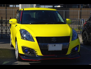 SUZUKI�@�X�C�t�g�X�|�[�c�@ZC32S��RECARO�i���J���j�V�[�g����