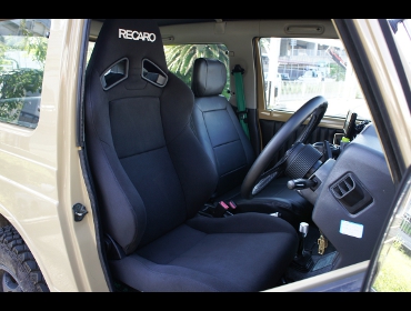 RECARO�i���J���V�[�g�j�@SUZUKI�@�W���j�[�@JA12��RECARO�i���J���j�@SR-7F KK100�@BK�@����