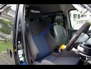 RECARO�i���J���V�[�g�j�@SUZUKI�@�G�u���B�@DA62��RECARO�i���J���j�@SR-6 SK100S BK/BL�@����