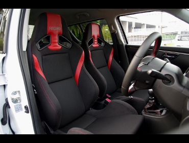 RECARO�i���J���V�[�g�j�@SUZUKI�@�X�C�t�g�X�|�[�c�@ZC32S��RECARO�i���J���j�@SR-7 Lassic�i���V�b�N�j�@RED/RED�@���@SR-7F Lassic�i���V�b�N�j�@RED/RED�@����