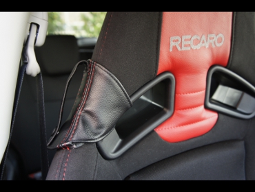 RECARO�i���J���V�[�g�j�@SUZUKI�@�X�C�t�g�X�|�[�c��RECARO�i���J���j�@SR-7 Lassic�@RED/RED�@����