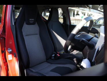 RECARO�i���J���V�[�g�j�@SUZUKI�@�A���gX�@HA36�Ƀ��J���@LX-F IM 110H�i�V�[�g�q�[�^�[�t���j BK�@����
