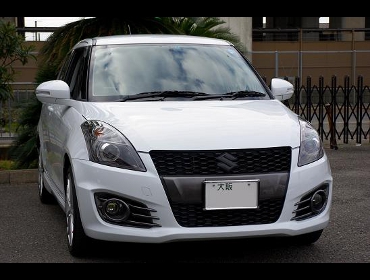 SUZUKI�@�X�C�t�g�@ZC32S��RECARO�i���J���j�V�[�g����