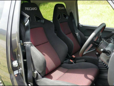RECARO�i���J���V�[�g�j�@SUZUKI�@�W���j�[�@JB23W��RECARO�i���J���j�@SR-7F SK100�@BK/RED�@�~2�r�@����
