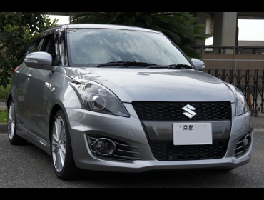 SUZUKI�@�X�C�t�g�X�|�[�c�@ZC32S��RECARO�i���J���j�V�[�g����