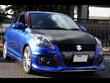 SUZUKI�@�X�C�t�g�X�|�[�c�@ZC32S��RECARO�i���J���j�V�[�g����