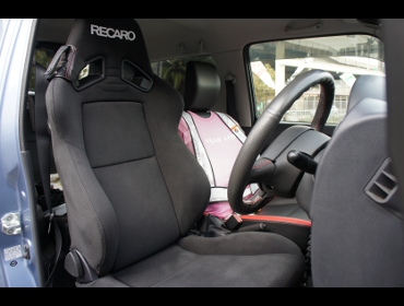 RECARO�i���J���V�[�g�j�@SUZUKI�@�W���j�[�@JB23�Ƀ��J���@SR-7F KK100H�i�V�[�g�q�[�^�[�t���j�@BK�@����