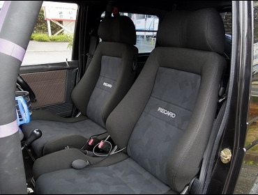 RECARO�i���J���V�[�g�j�@SUZUKI�@�W���j�[�@JA11�Ƀ��J���@�G���S���hD�@BK�@�~2�r�@����
