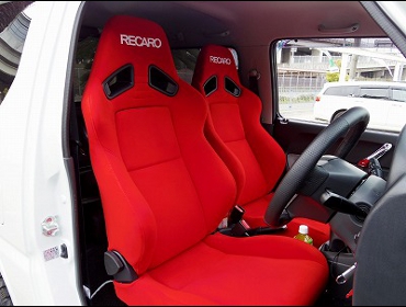 RECARO�i���J���V�[�g�j�@SUZUKI�@�W���j�[�@JB23W�@M/T�ԂɃ��J���@SR-7F KK100H�i�V�[�g�q�[�^�[�t���j�@RED�@�~2�r�@����