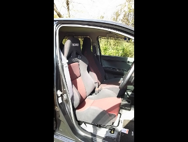 RECARO�i���J���V�[�g�j�@SUZUKI�@�A���g�^�[�{RS�@HA36S�Ƀ��J���@SR-7 GK100H�i�V�[�g�q�[�^�[�t���j BK/RED�@����