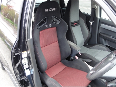 RECARO�i���J���V�[�g�j�@SUZUKI�@�X�C�t�g�X�|�[�c�@ZC31S�Ƀ��J���@SR-7�@GK100�@BK/RED�@����