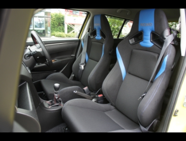 RECARO�i���J���V�[�g�j�@SUZUKI�@�X�C�t�g�X�|�[�c�@ZC32S�Ƀ��J���@SR-7�@Lassic  BL/BL�@���@SR-7F Lassic BL/BL�@����