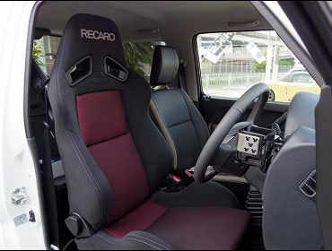 RECARO�i���J���V�[�g�j�@SUZUKI�@�W���j�[�@JB23W�Ƀ��J���@SR-7 SK100H �V�[�g�q�[�^�[�t���@BK/RED�@����