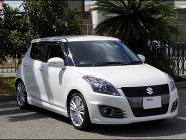 SUZUKI�@�X�C�t�g�X�|�[�c�@ZC32S��RECARO�i���J���j�V�[�g����