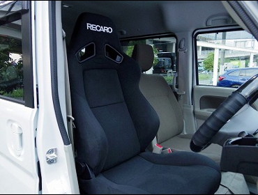 RECARO�i���J���V�[�g�j�@SUZUKI�@�G�u���B�@DA17W�Ƀ��J���@SR-7F�@KK100H�V�[�g�q�[�^�[�t���@BK�@����