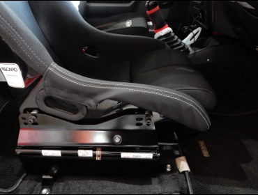 RECARO�i���J���V�[�g�j�@SUZUKI�@�W���j�[�@JB23W�@�Ɂ@���J���@RS-G�@GK�@BK/BK �V�[�g�q�[�^�[�t���@����