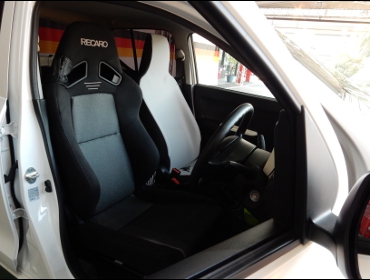 SUZUKI�@�A���g�o���@HA36V�@�Ɂ@RECARO�i���J���j�@SR-7F�@GK100�@BK/SIL�@����