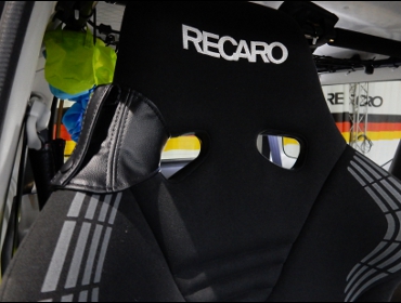 SUZUKI�@�W���j�[�@JB23�@�Ɂ@RECARO�i���J���j�@RS-GS�@BK�@����