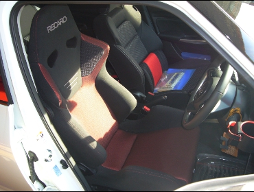 RECARO�i���J���V�[�g�j�@SUZUKI�@�X�C�t�g�@ZC83S�@�Ɂ@RECARO�i���J���j�@SR-6�@GK100S�@�V�[�g�q�[�^�[�t���@BK/RED�@����