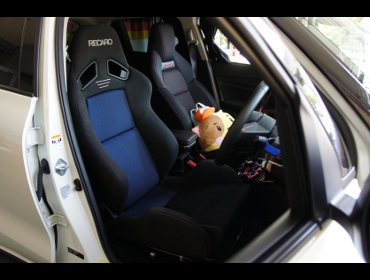 RECARO�i���J���V�[�g�j�@SUZUKI�@�X�C�t�g�X�|�[�c�@ZC33S�i2017�N�j�@�Ɂ@SR-7�@GK100�@H�@BUL�@����