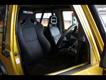 SUZUKI�@�W���j�[�@JA11�@V���i1995�N�j�@�Ɂ@RECARO�i���J���j�@SR-7�@KK100�@BK�@����