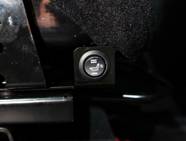 SUZUKI�@�X�C�t�g�X�|�[�c�@ZC33S�i2018�N�j�@�Ɂ@RECARO�@�|�[���|�W�V�����@�V�[�g�q�[�^�[�t���@����