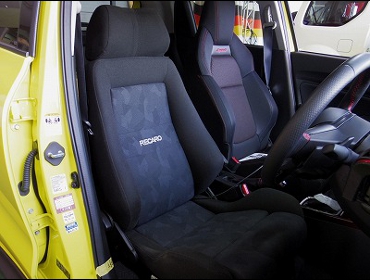 RECARO�i���J���V�[�g�j�@SUZUKI�@�X�C�t�g�X�|�[�c�@ZC33�@�Ɂ@RECARO�i���J���j�@�G���S���hLD�@BK�@����